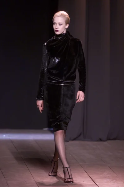 Look 49